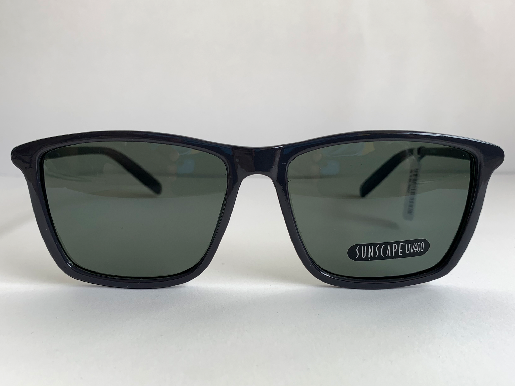 Urban Outfitters | Thin Black sunglases front view - moorganstern