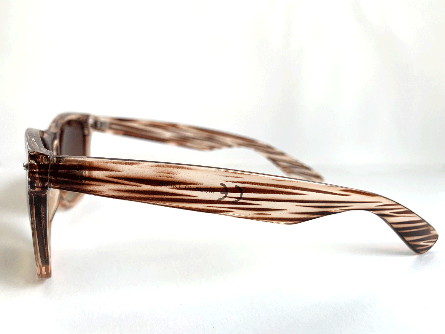 Urban Outfitters | Hardwood - side view -moorganstern