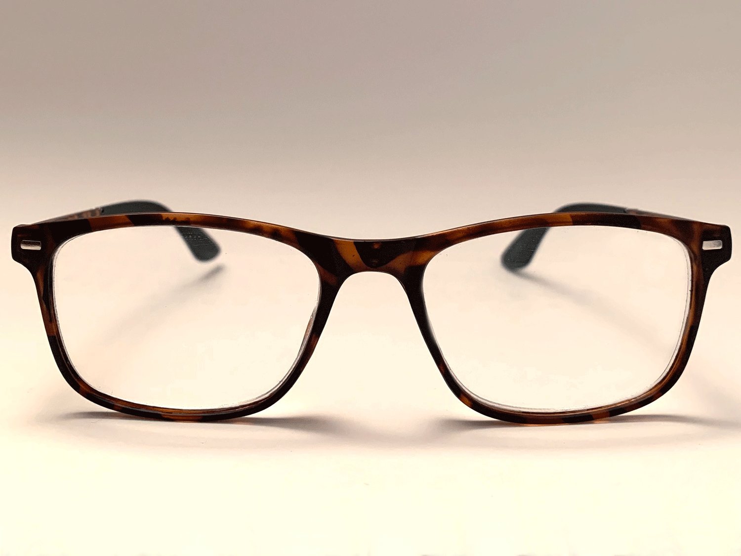 11 Miami | Papa Retro sunglasses front view - moorganstern