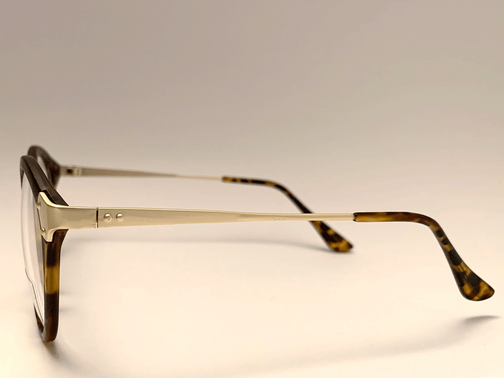 Vasega Tortise sunglasses side view | Ego - moorganstern